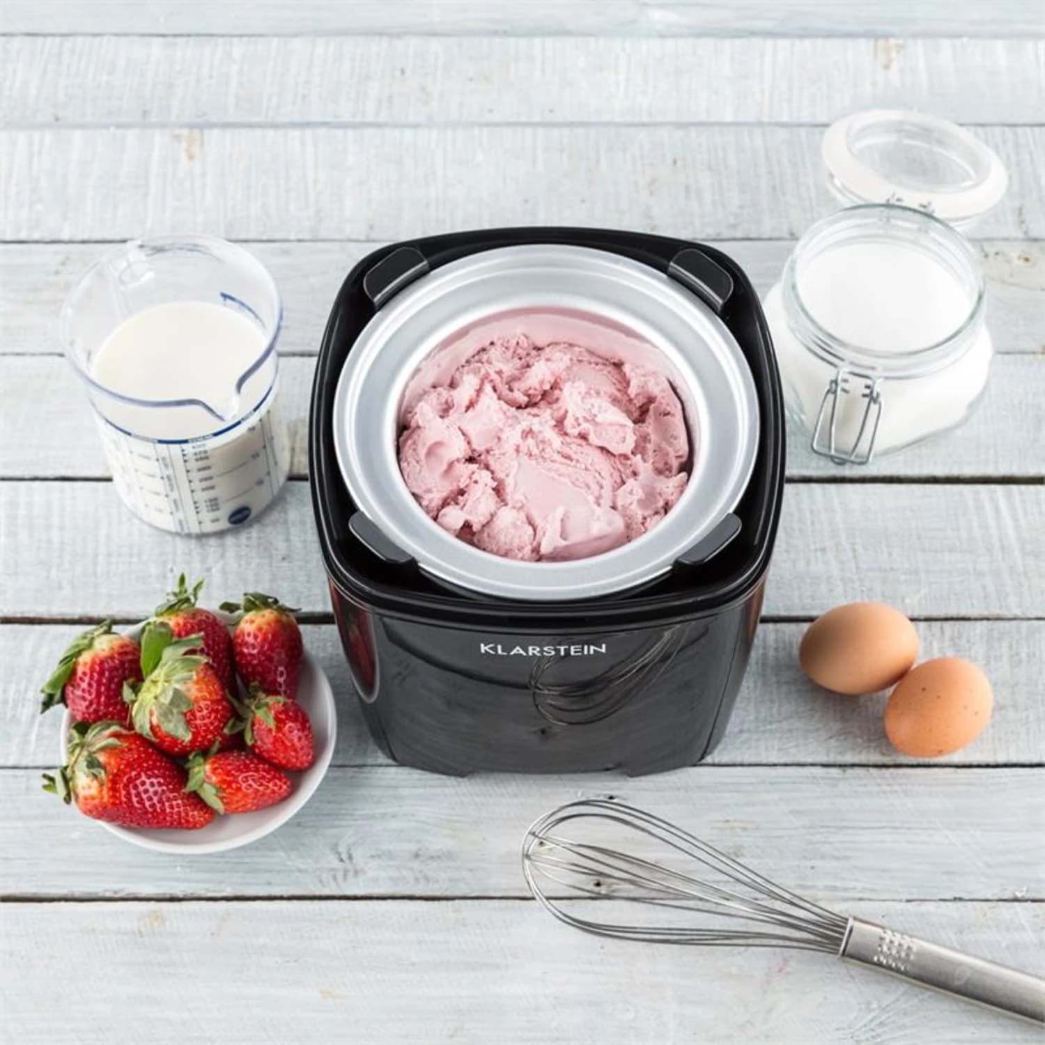 Creamberry Eiscremebereiter Flaschenkühler Frozen Yogurt Maschine 1,5l Creamberry Eiscremebereiter Flaschenkühler Frozen Yogurt Maschine 1,5l -Klarstein Verkaufs 10028924 yy 0005 ambient Klarstein Creamberry Eisbereiter reedit