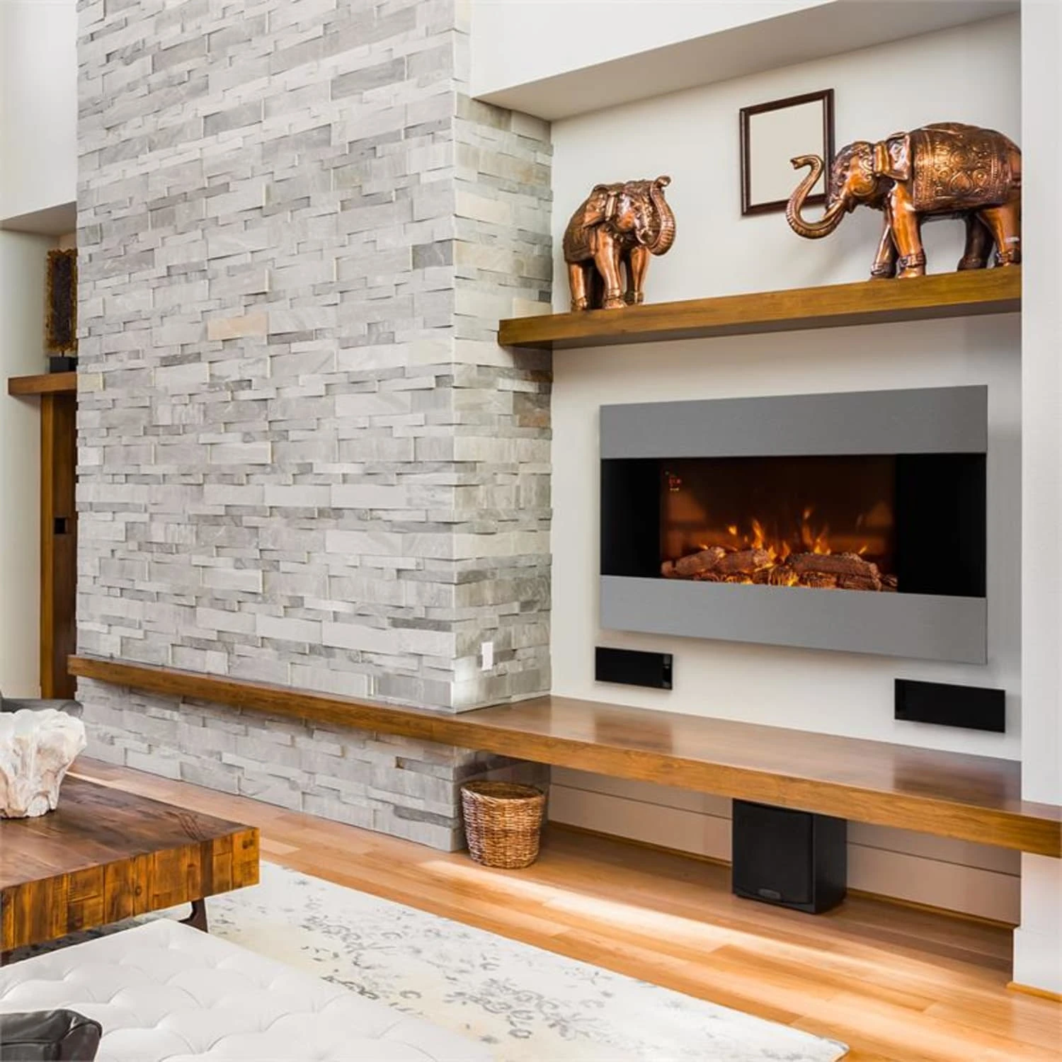 Basel Elektrischer Kamin Heizlüfter 2000W LED Fernbedienung Basel Elektrischer Kamin Heizlüfter 2000W LED Fernbedienung -Klarstein Verkaufs 10030743 yy 0002 ambient Klarstein Basel Elektrischer Kamin Heizluefter