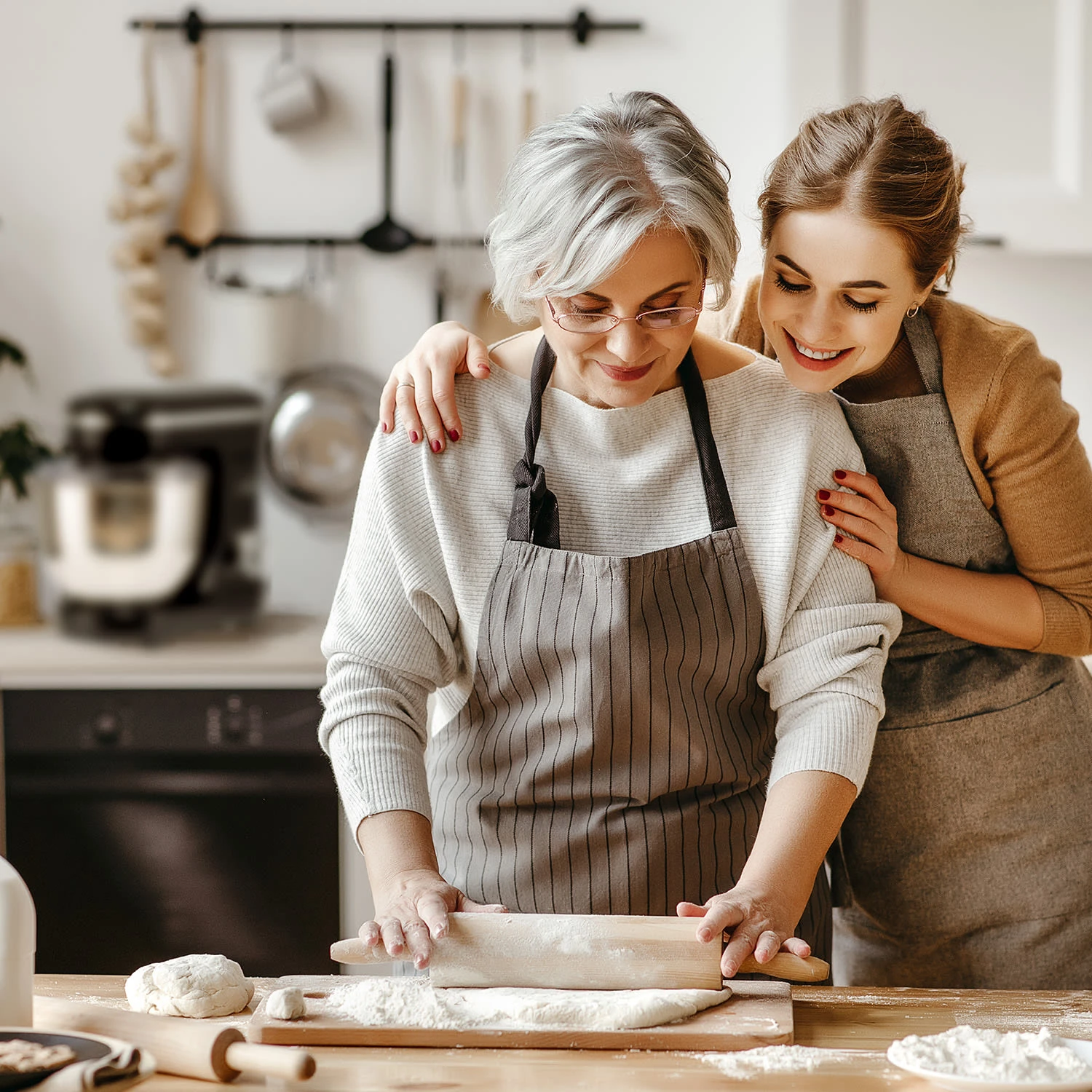 Bella Mini Rührmaschine 1200 W 6 Stufen 4 Liter Edelstahl Pulsfunktion Bella Mini Rührmaschine 1200 W 6 Stufen 4 Liter Edelstahl Pulsfunktion -Klarstein Verkaufs 10037980 yy 0002 logo