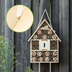 Insektenhotel Mit Spitzdach Aufhängung Ganzjährig Bewohnbar Holz 2 Insektenhotel Mit Spitzdach Aufhängung Ganzjährig Bewohnbar Holz -Klarstein Verkaufs 10038022 yy 0003 logo