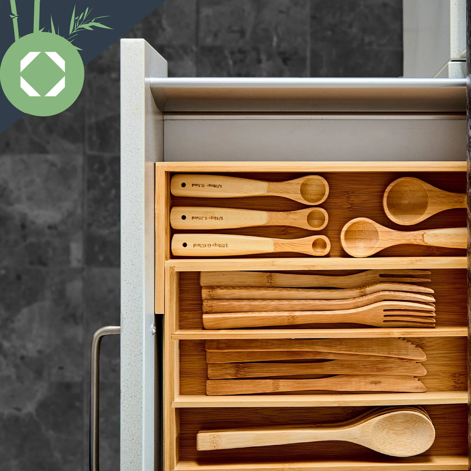 Besteckkasten 5-7 Fächer max. 40 x 5 x 35,5 cm Bambus Besteckkasten 5-7 Fächer Max. 40 X 5 X 35,5 Cm Bambus -Klarstein Verkaufs 10038140 yy 0004 logo