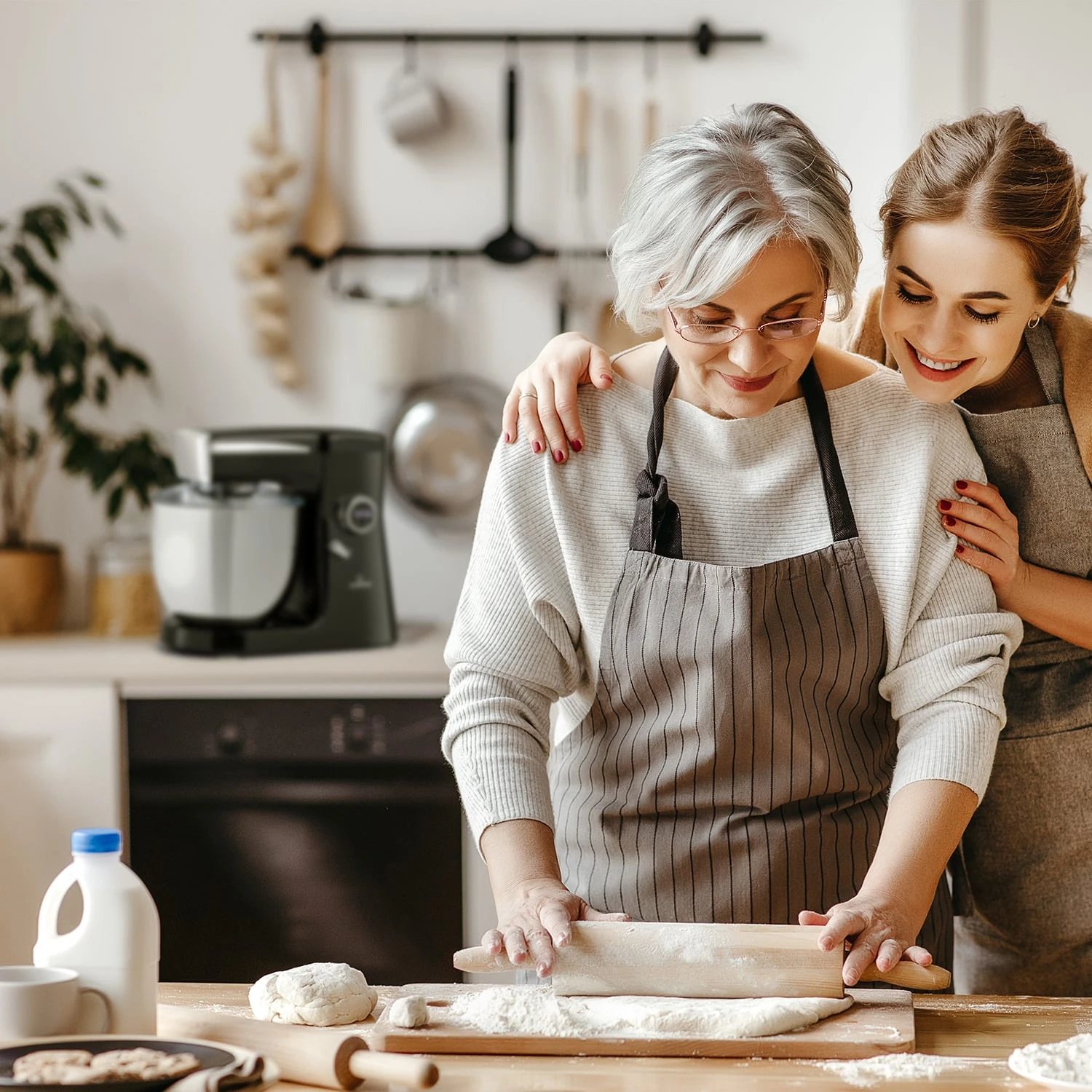 Renata Rossa Küchenmaschine 3-in-1 2000W 2,7PS 5Ltr Edelstahl BPA-frei Renata Rossa Küchenmaschine 3-in-1 2000W 2,7PS 5Ltr Edelstahl BPA-frei -Klarstein Verkaufs 10040500 yy 0002 logo