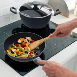 Noto Endurance Bratpfanne Ø20 Cm Geschmiedetes Aluminium Abnehmbarer Griff -Klarstein Verkaufs 10045001 yy 0003 logo