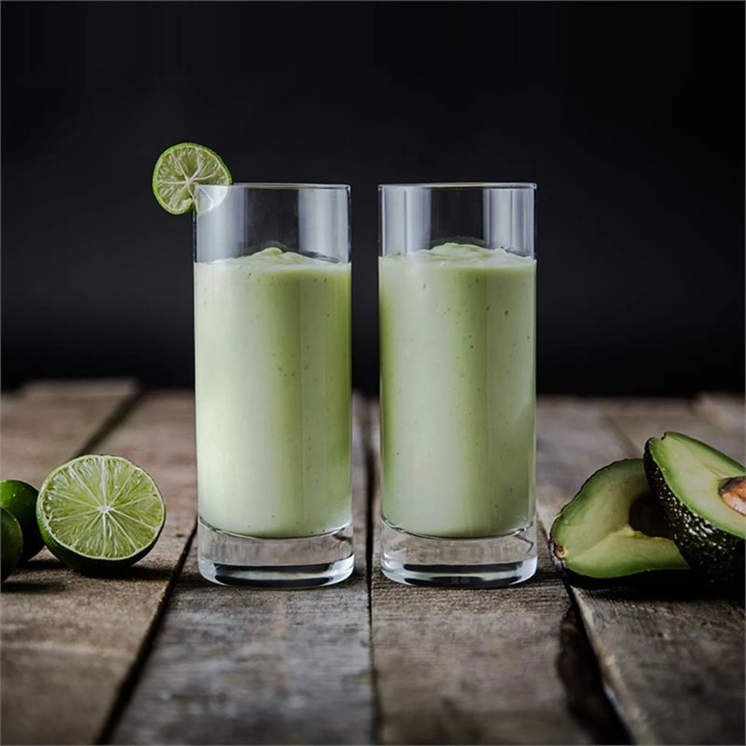 Herakles 4G Standmixer Rot mit Cover 1500W 2,0 PS 2 Liter BPA-frei Herakles 4G Standmixer Rot Mit Cover 1500W 2,0 PS 2 Liter BPA-frei -Klarstein Verkaufs 60001600 yy 0009 titel avocado smotthie