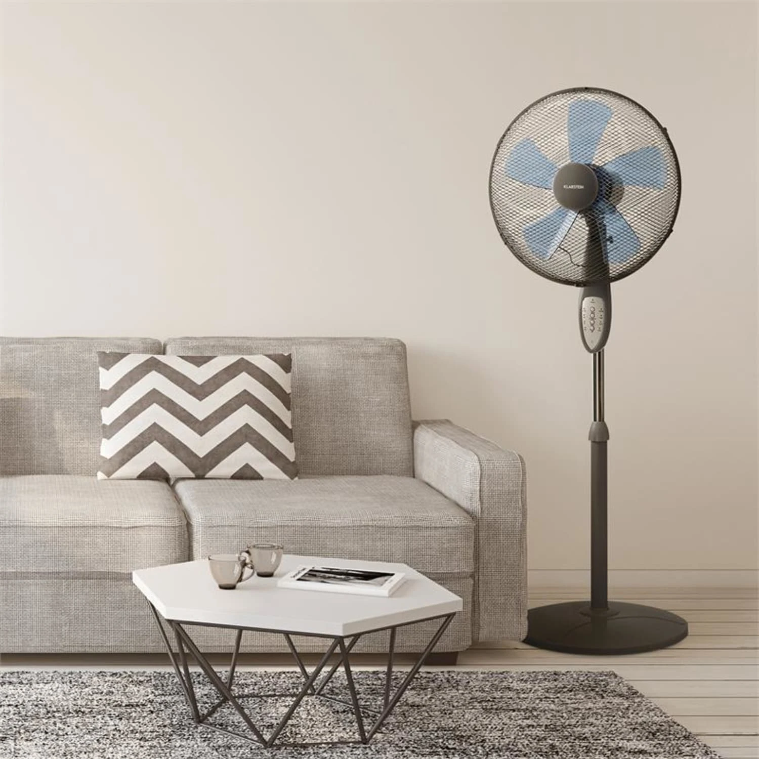 Summerjam Standventilator 2er-Set Standlüfter 50W 3 Stufen grau Summerjam Standventilator 2er-Set Standlüfter 50W 3 Stufen Grau -Klarstein Verkaufs 60002059 yy 0002 ambient Klarstein Summerjam Standventilator grau reedit